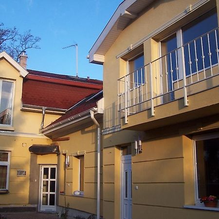 Akacia Apartment - Free Inside Parking, 2 Bedrooms, Garden, Next To Centre Budapesta Exterior foto