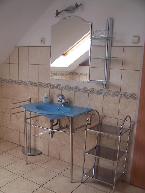 Akacia Apartment - Free Inside Parking, 2 Bedrooms, Garden, Next To Centre Budapesta Cameră foto